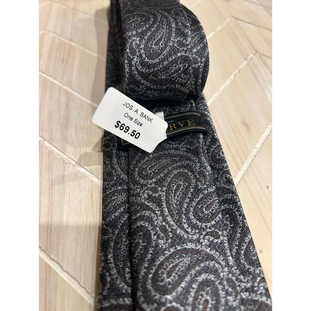 Jos A Bank Reserve Tie Mens 100% Silk Charcoal Black Silver Paisley NWT